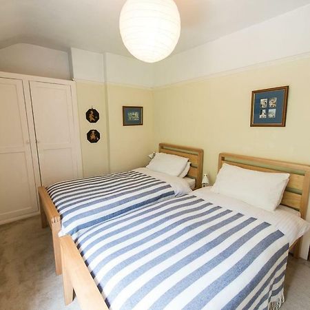 Appartement Glan Y Mor, 147 Station Road à Deganwy Extérieur photo